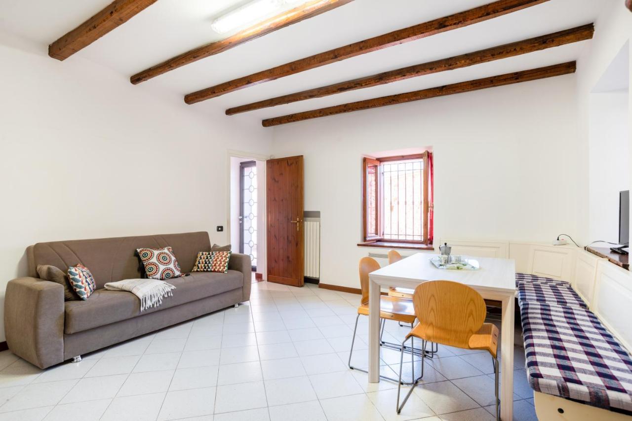 Limonta Lake View Apartment With Private Parking المظهر الخارجي الصورة